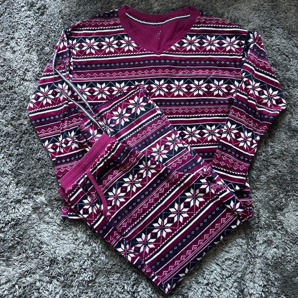 Nautica Winter Fleece Snowflake Pajamas Women's Size M Multicolor